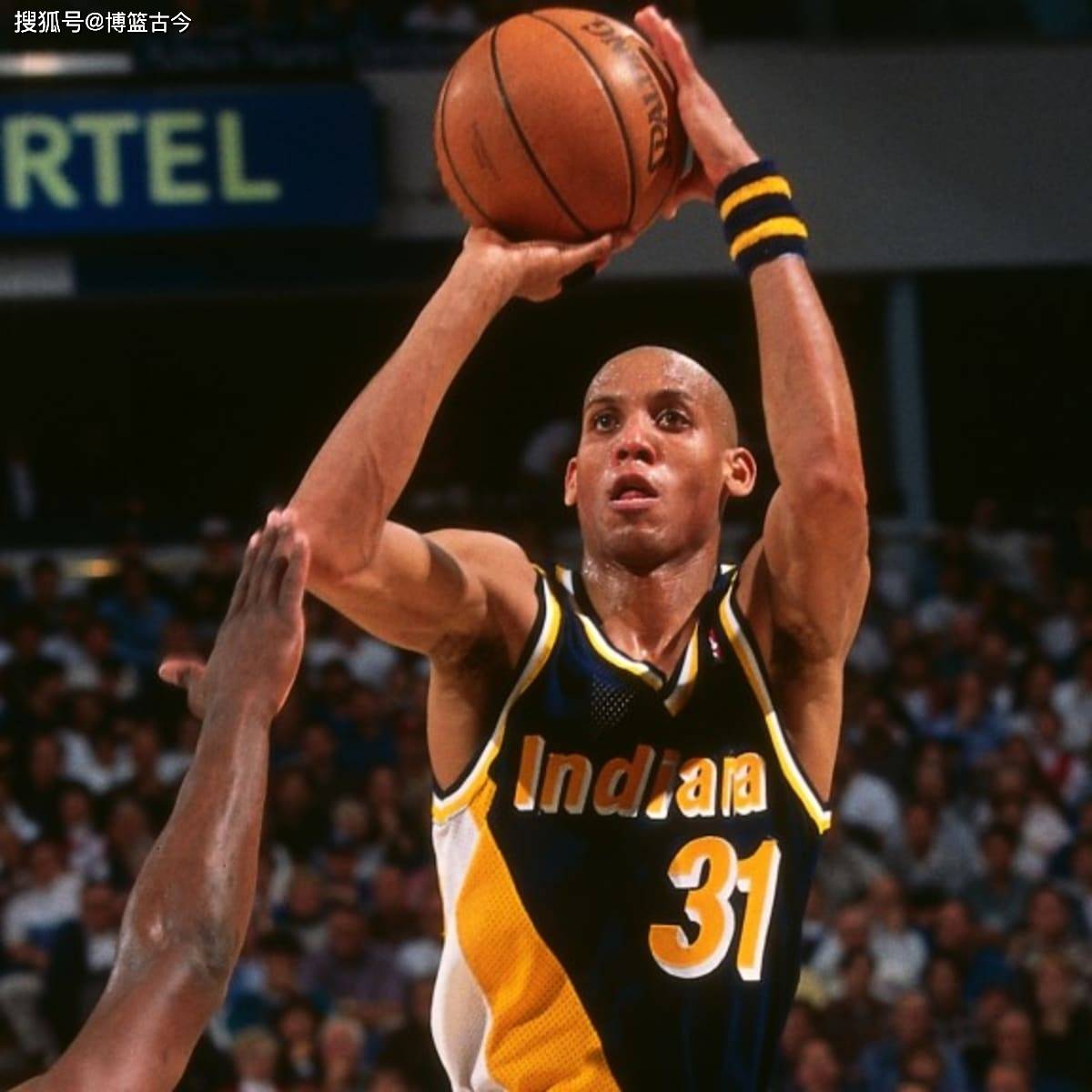 场瞬间做出 场瞬间做出